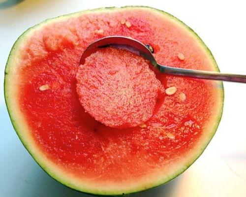 红料不打样黑料吃瓜,揭秘时尚界的色彩秘密